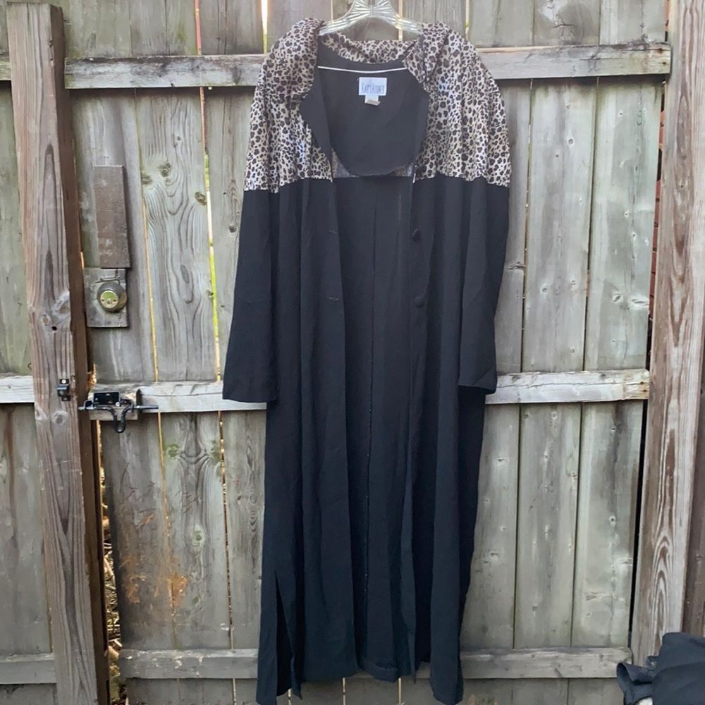 Leopard print dress set sz. 32 W